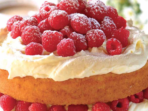 Raspberries and White Chocolate Cake