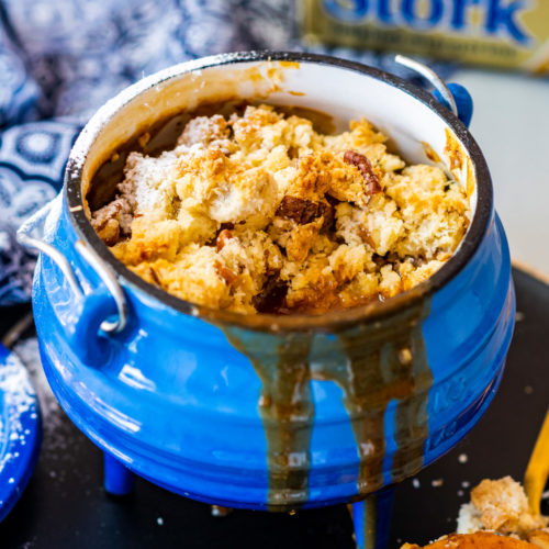 Salted Caramel Apple Crumble Potjie
