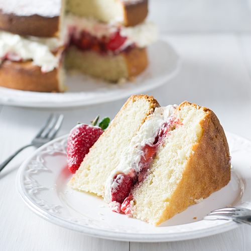 Strawberry Sponge Cake
